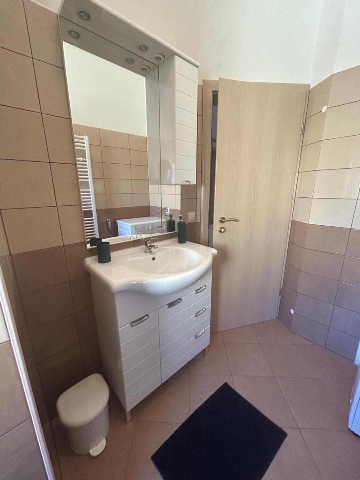 Lipa Apartman 扎达尔 外观 照片
