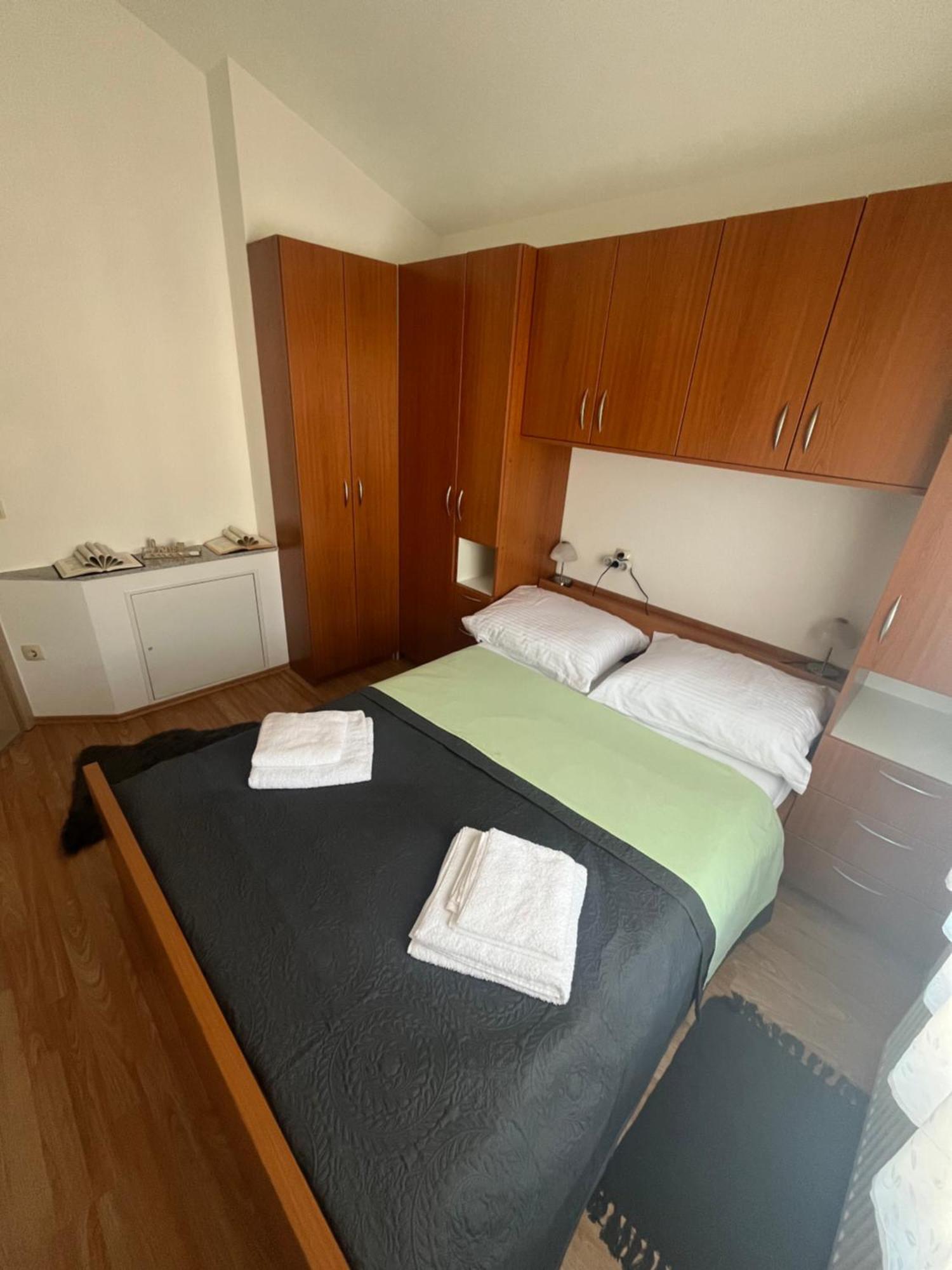 Lipa Apartman 扎达尔 外观 照片